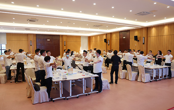 н���ഫ�����������������ʦ������